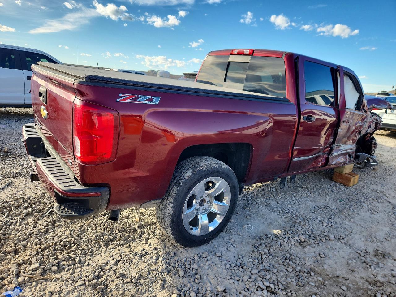 2017 CHEVROLET SILVERADO K1500 LTZ photo 3