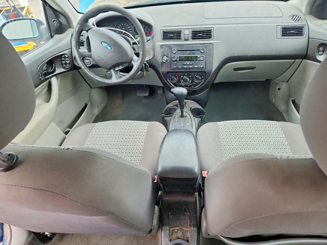 2007 FORD FOCUS ZX4 photo 8