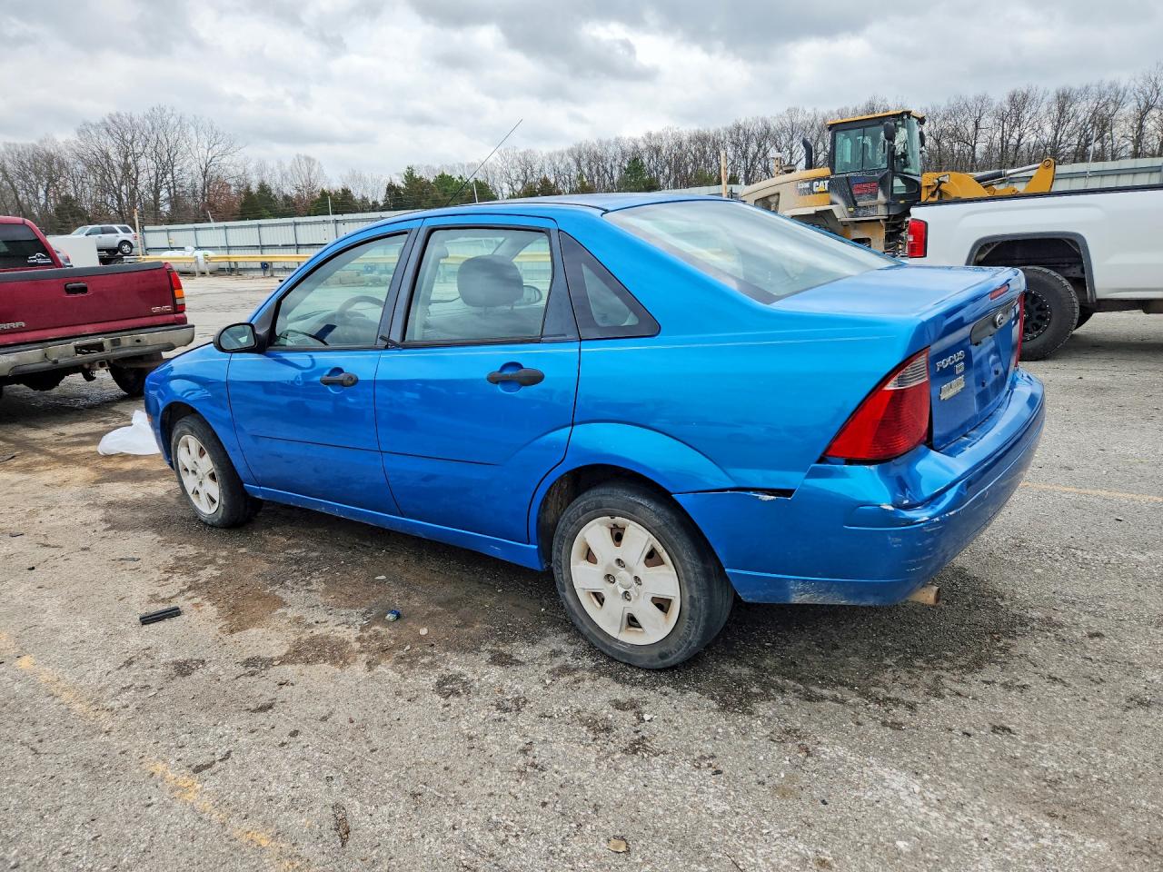 2007 FORD FOCUS ZX4 photo 2