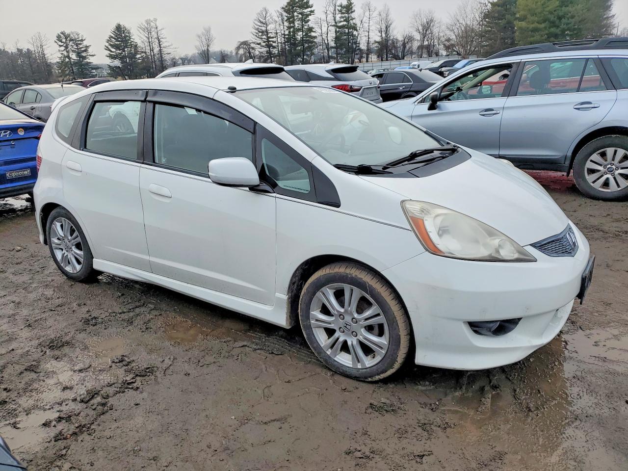 2011 HONDA FIT SPORT photo 10
