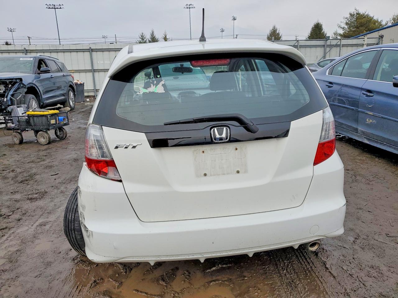 2011 HONDA FIT SPORT photo 16