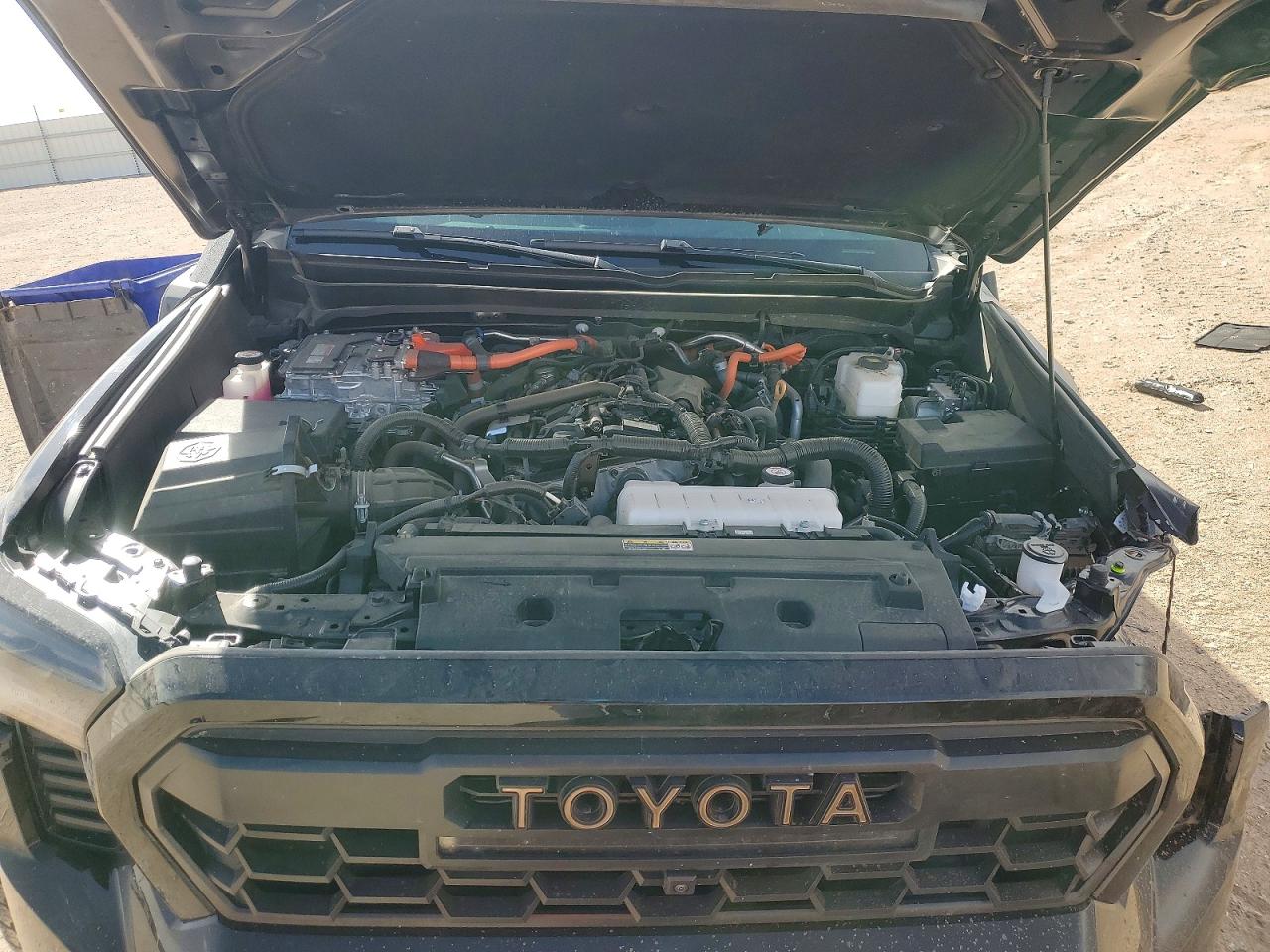 2025 TOYOTA TACOMA TRAILHUNTER HV photo 21