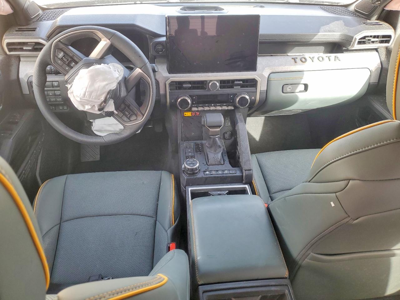 2025 TOYOTA TACOMA TRAILHUNTER HV photo 15