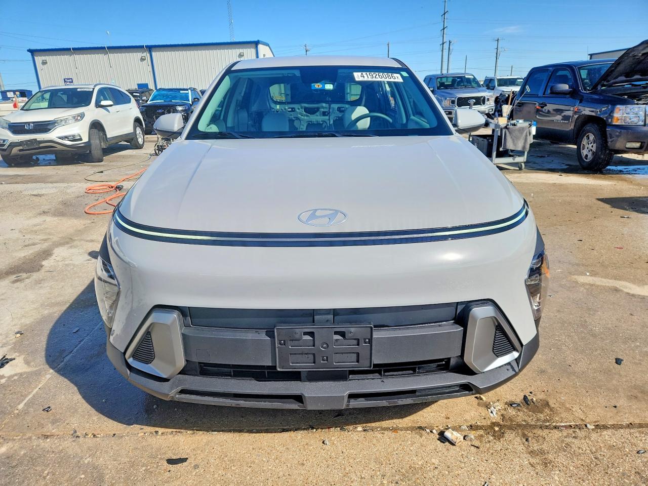 2025 HYUNDAI KONA SE photo 9