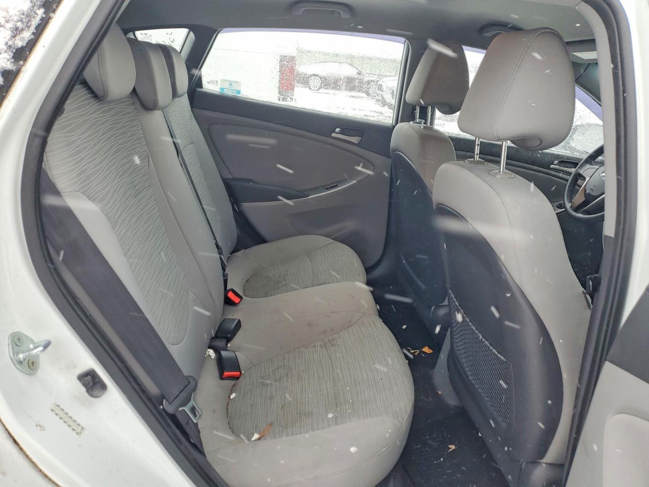 2015 HYUNDAI ACCENT GS photo 10