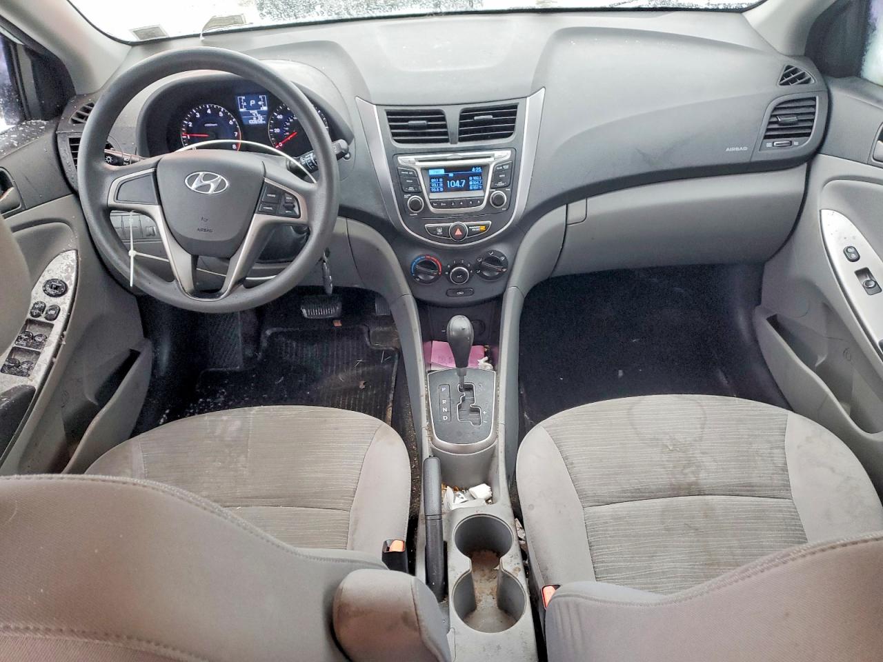 2015 HYUNDAI ACCENT GS photo 8