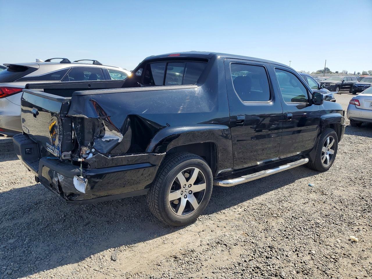2014 HONDA RIDGELINE RTL-S photo 3
