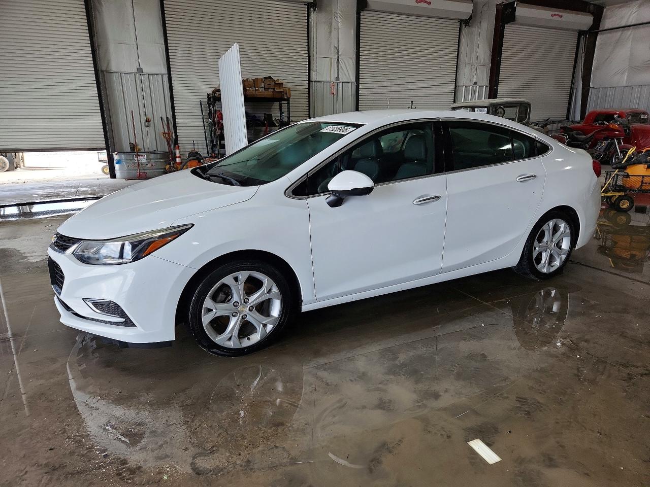 2016 CHEVROLET CRUZE