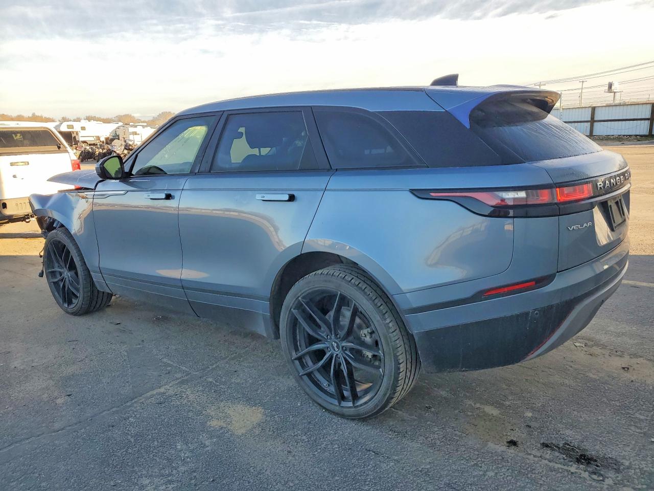 2020 LAND ROVER RANGE ROVER VELAR S photo 2