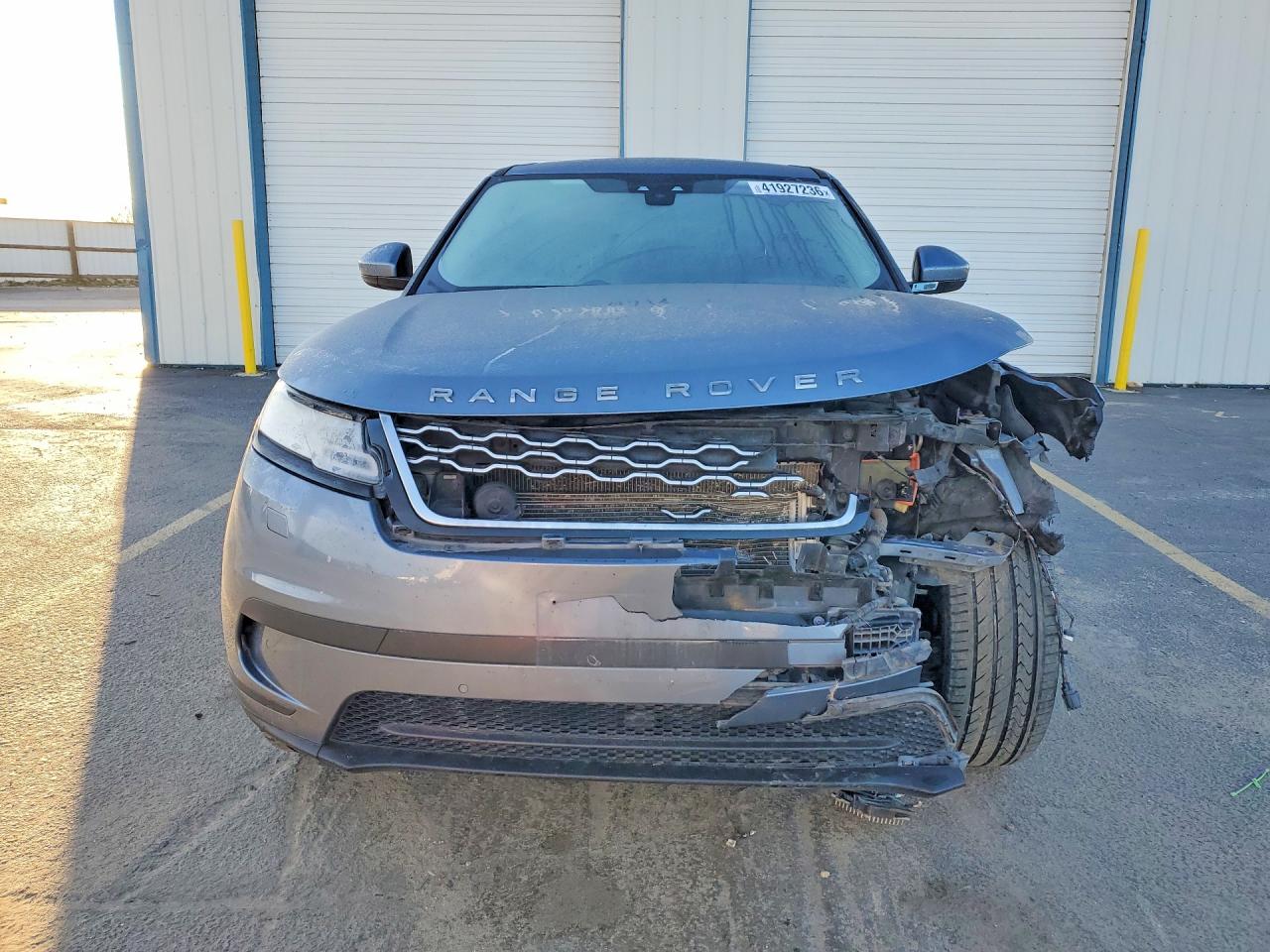 2020 LAND ROVER RANGE ROVER VELAR S photo 5