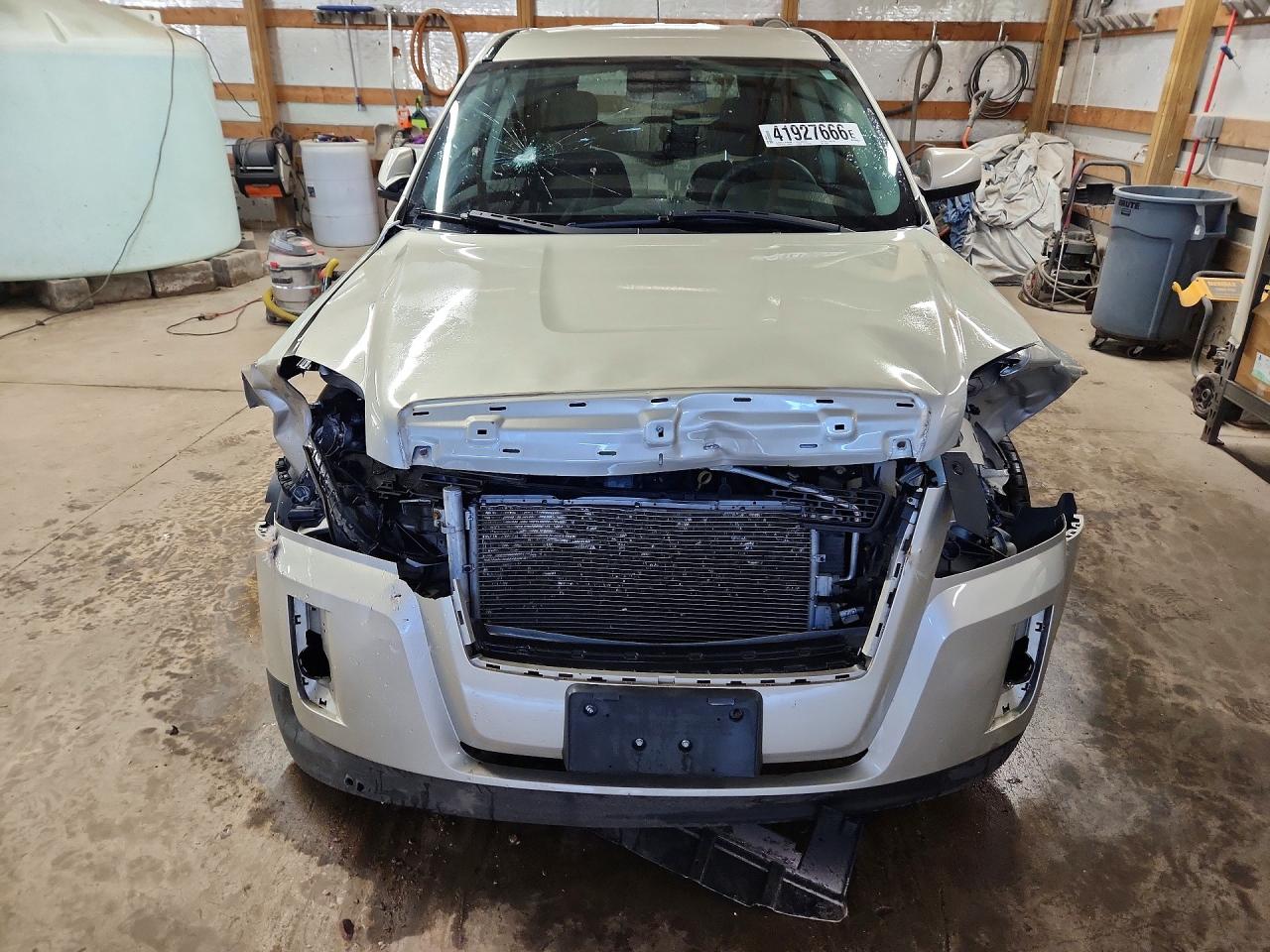 2013 GMC TERRAIN SLE photo 5