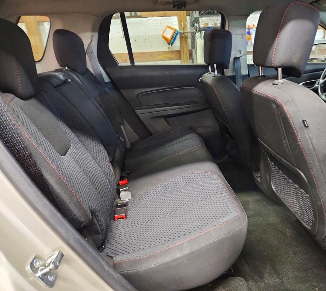 2013 GMC TERRAIN SLE photo 11