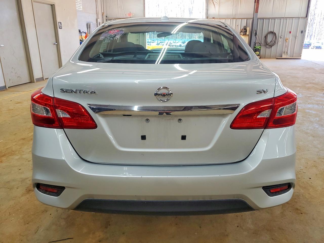2019 NISSAN SENTRA SV photo 11