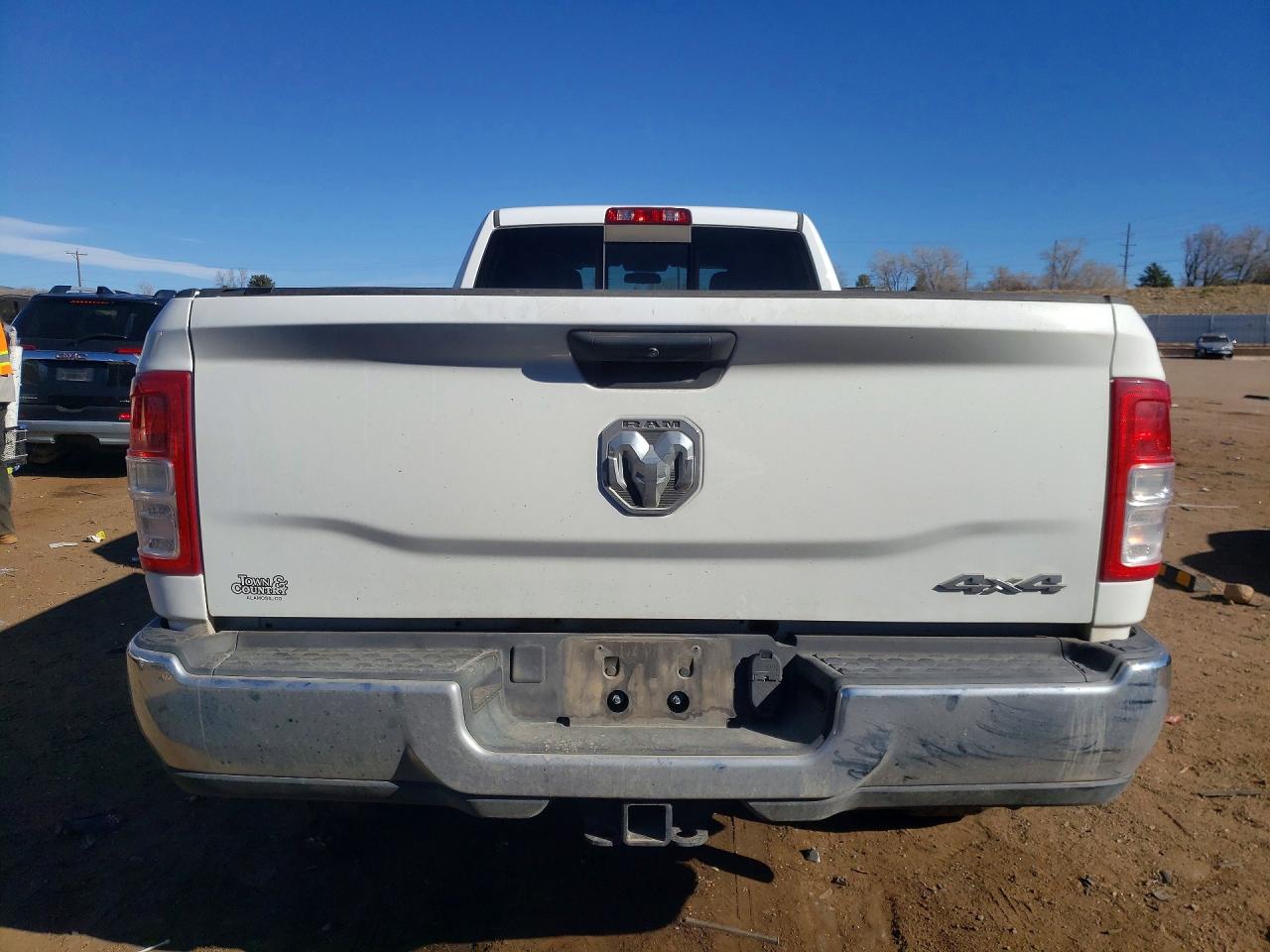 2021 RAM 3500 TRADESMAN photo 6