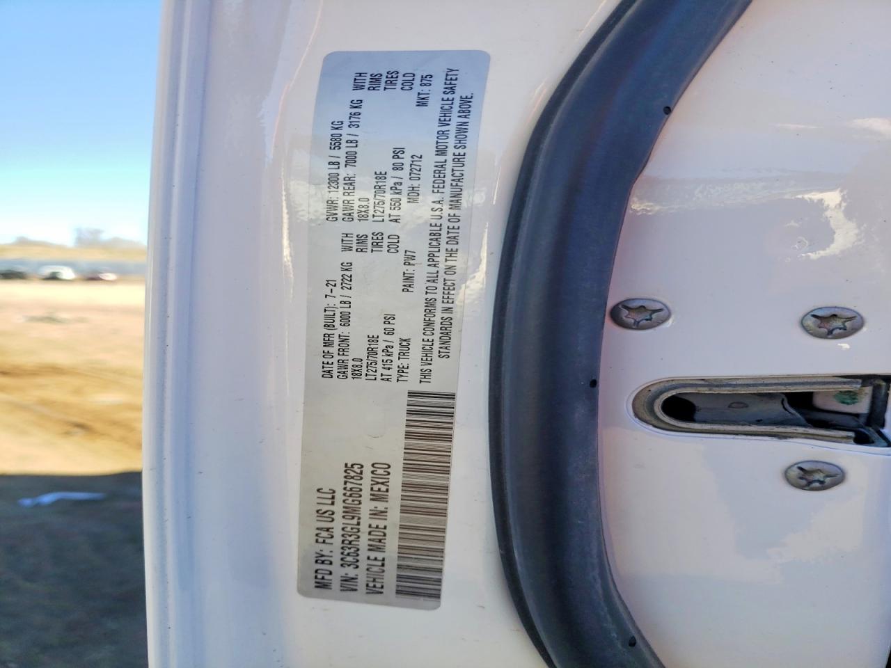 2021 RAM 3500 TRADESMAN photo 13