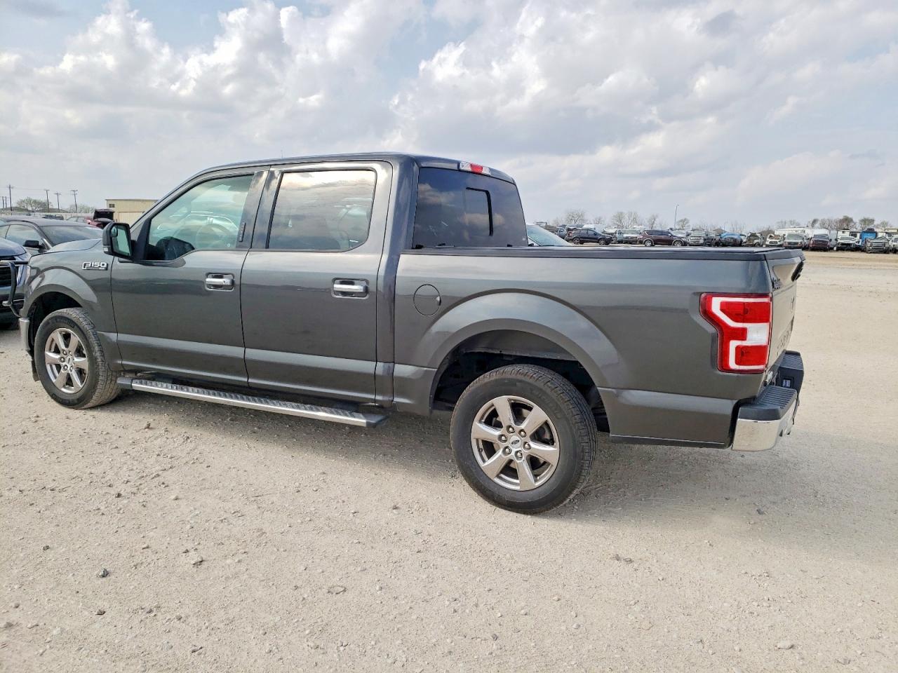 2018 FORD F150 SUPERCREW photo 3
