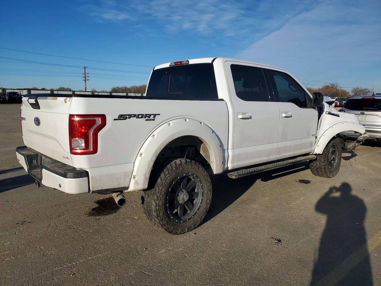 2017 FORD F150 SUPERCREW photo 5