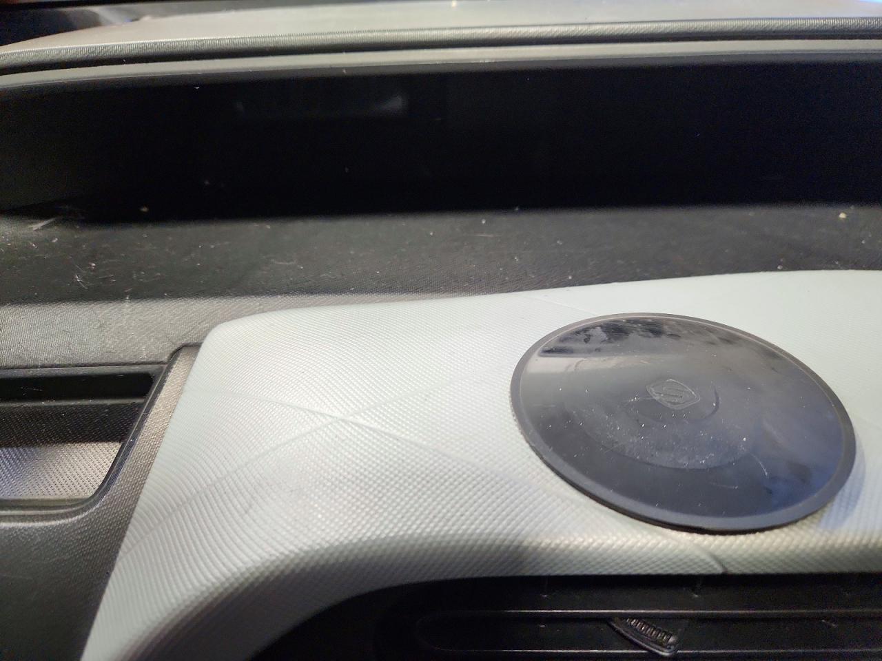 2012 TOYOTA PRIUS C THREE photo 17