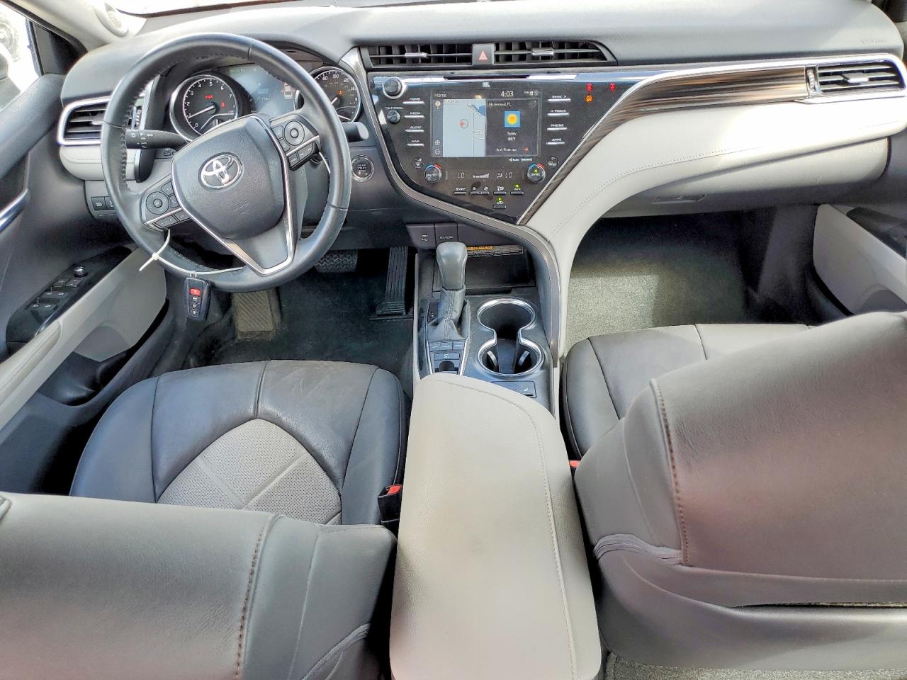 2018 TOYOTA CAMRY XLE V6 photo 22