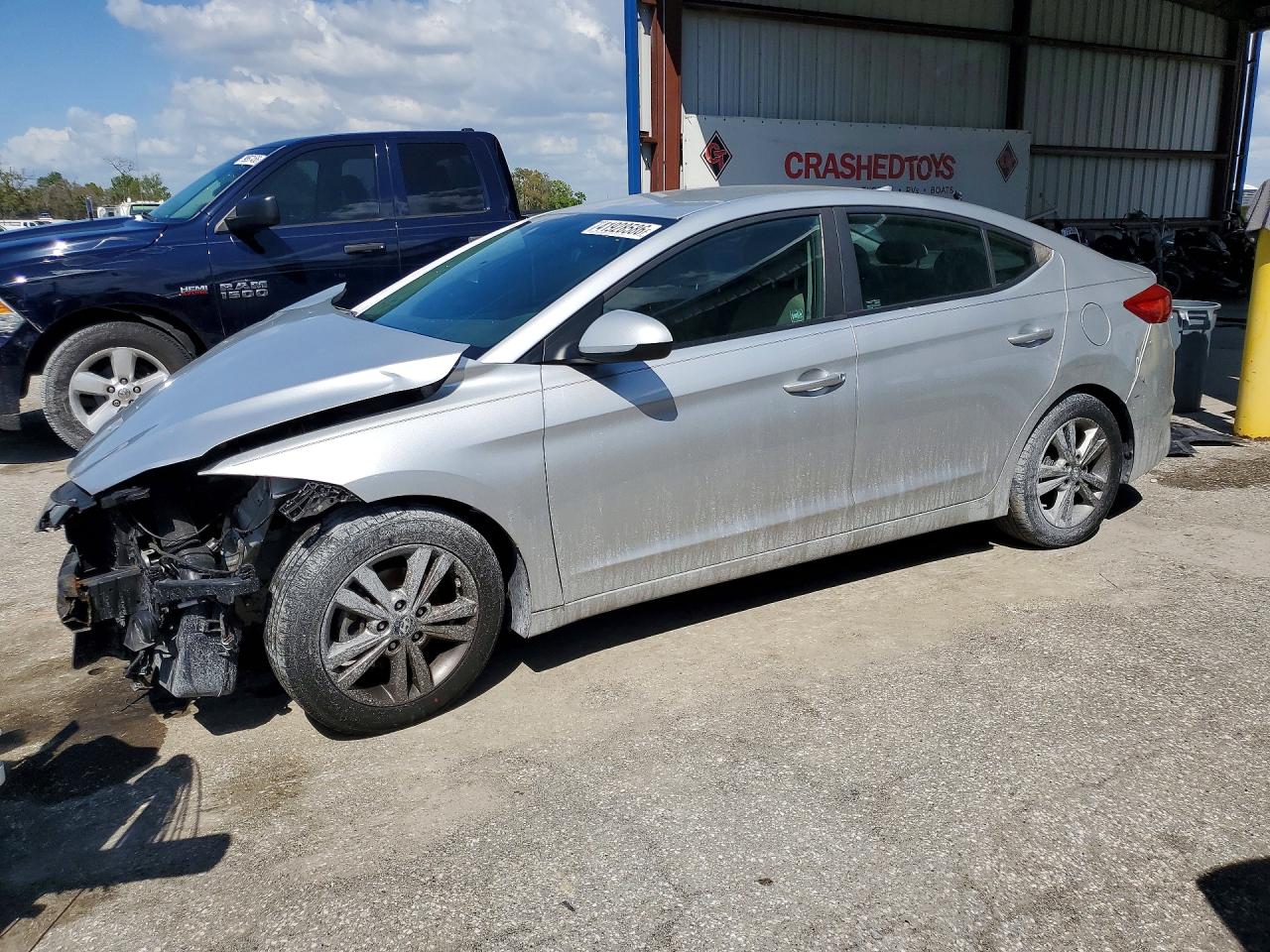 2017 HYUNDAI ELANTRA