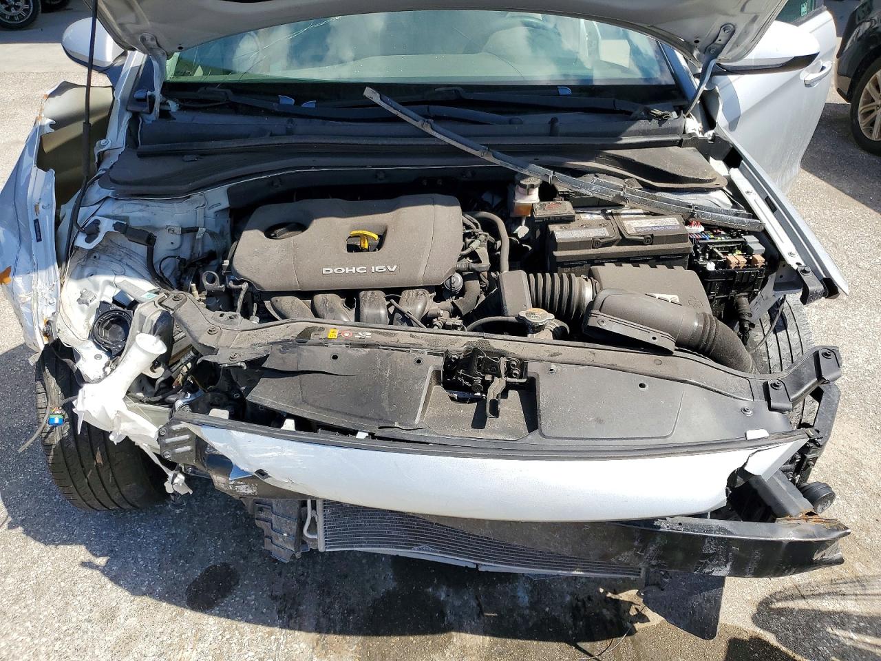 2017 HYUNDAI ELANTRA SE photo 21