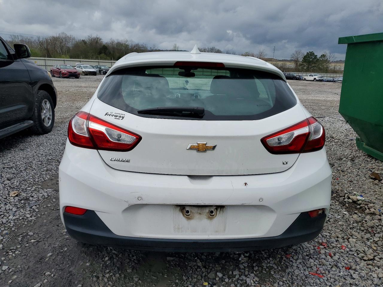 2019 CHEVROLET CRUZE LT photo 11
