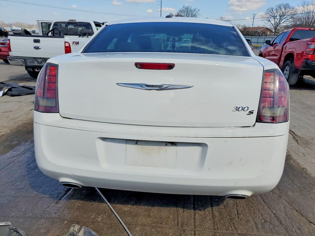 2014 CHRYSLER 300 S photo 6