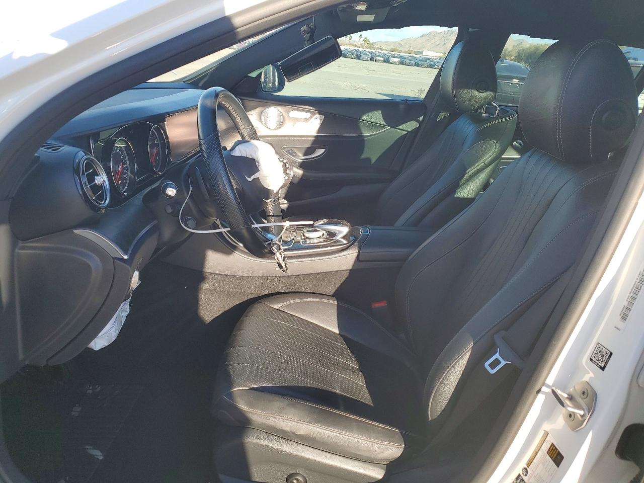 2017 MERCEDES-BENZ E 300 photo 7