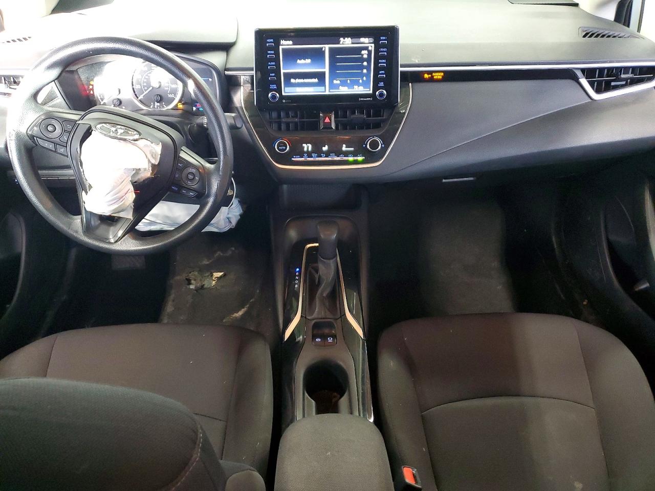 2021 TOYOTA COROLLA LE photo 15