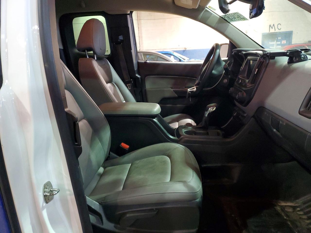 2022 CHEVROLET COLORADO photo 19