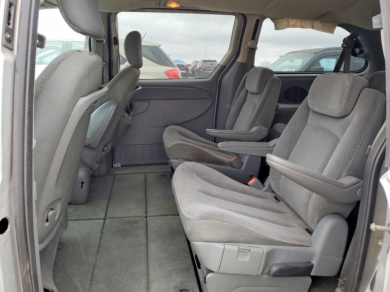 2006 CHRYSLER TOWN & COUNTRY TOURING photo 11