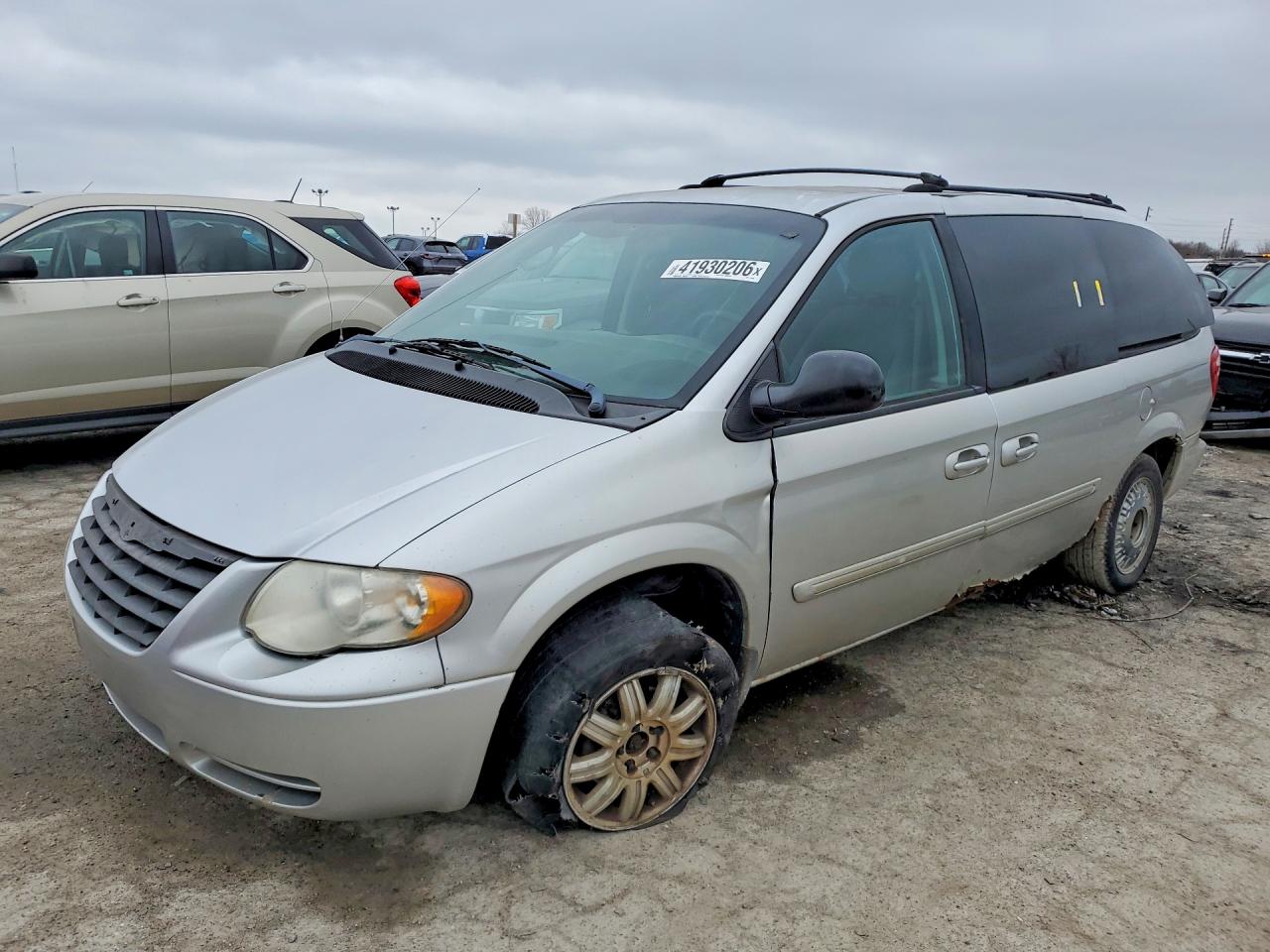2006 CHRYSLER TOWN & COUNTRY