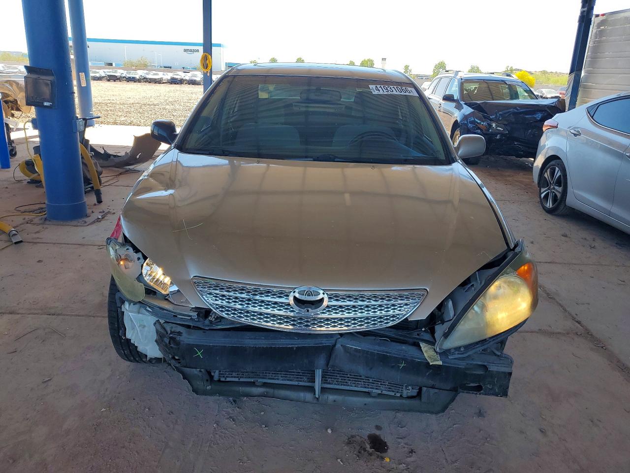 2002 TOYOTA CAMRY SE photo 9
