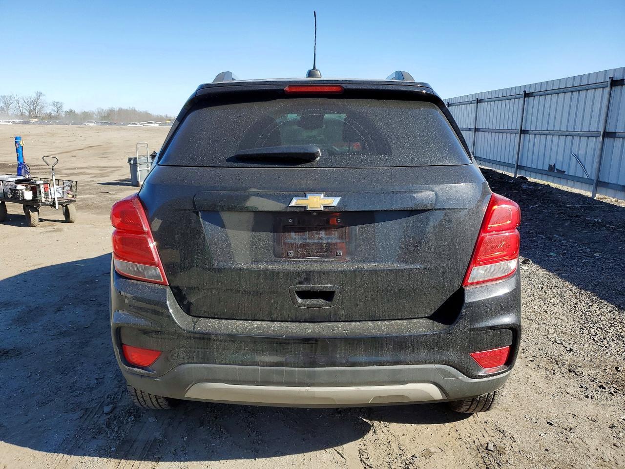 2017 CHEVROLET TRAX 1LT photo 16