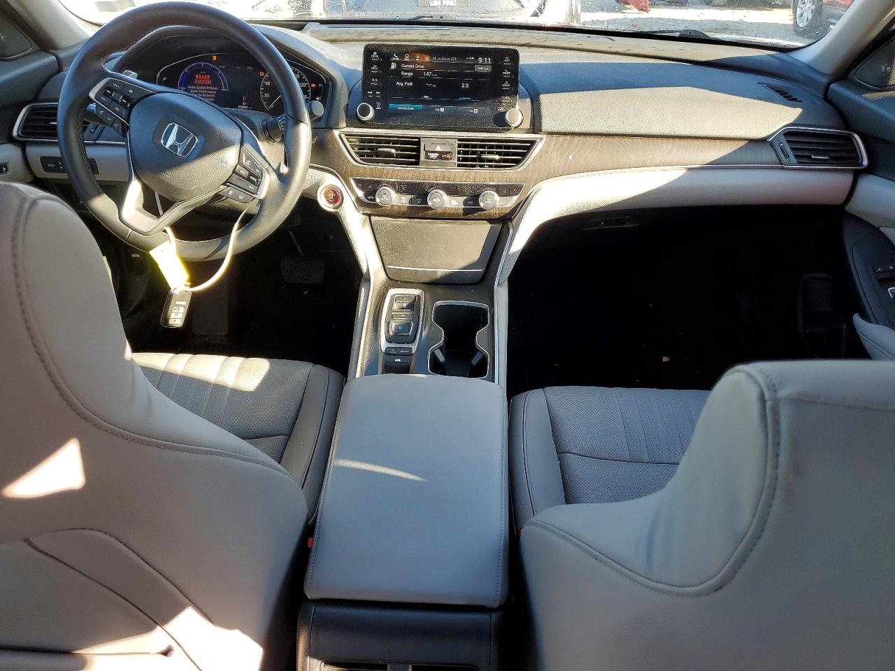 2018 HONDA ACCORD TOURING HYBRID photo 22