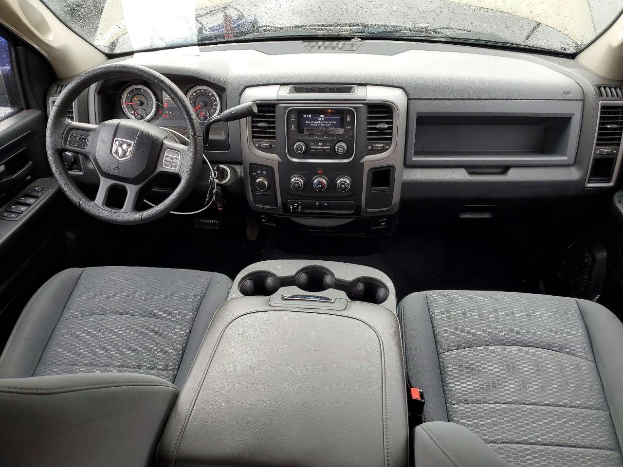 2014 RAM 1500 ST photo 15