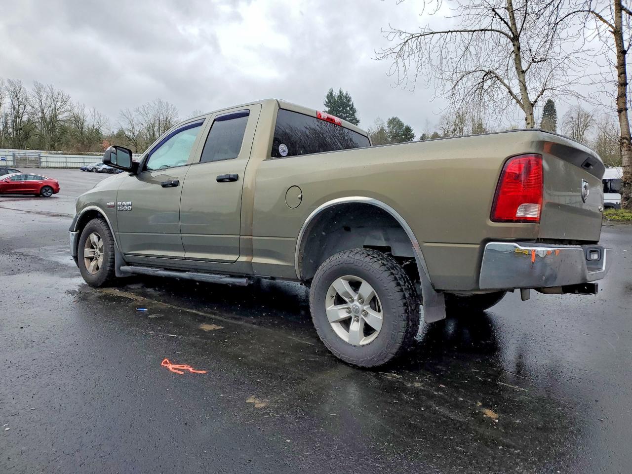 2014 RAM 1500 ST photo 3