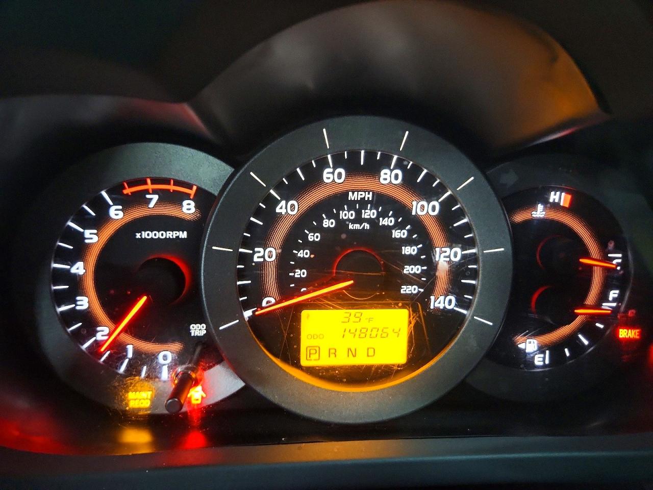 2011 TOYOTA RAV4 BASE photo 17