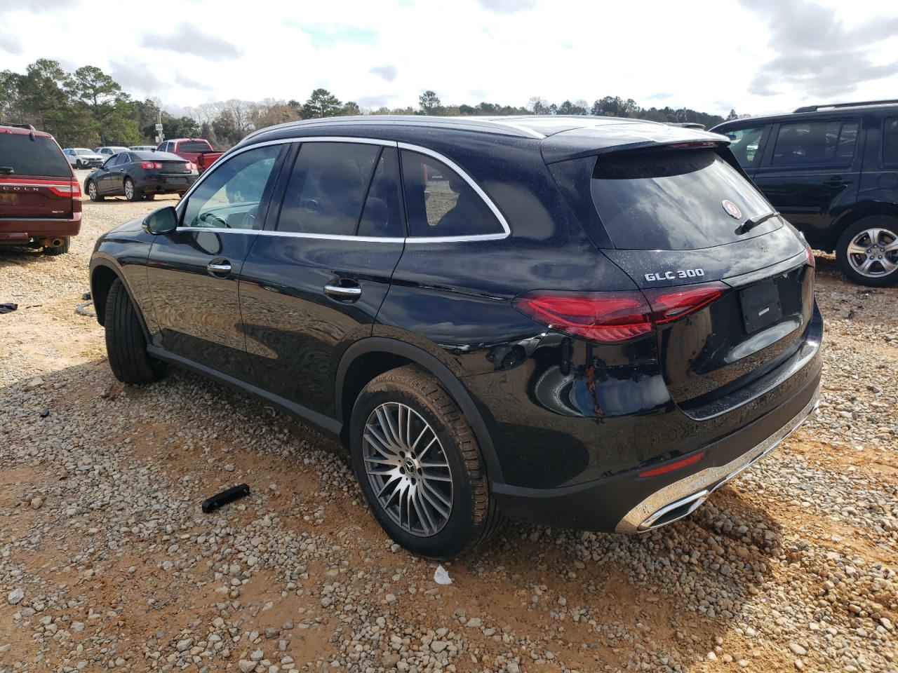 2024 MERCEDES-BENZ GLC 300 4MATIC photo 2