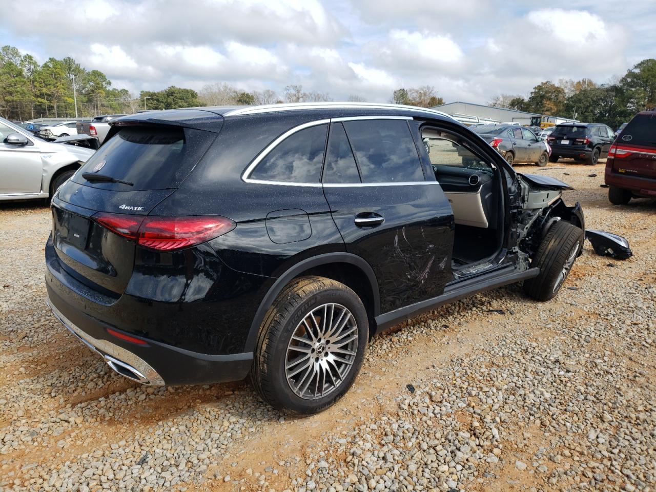 2024 MERCEDES-BENZ GLC 300 4MATIC photo 3