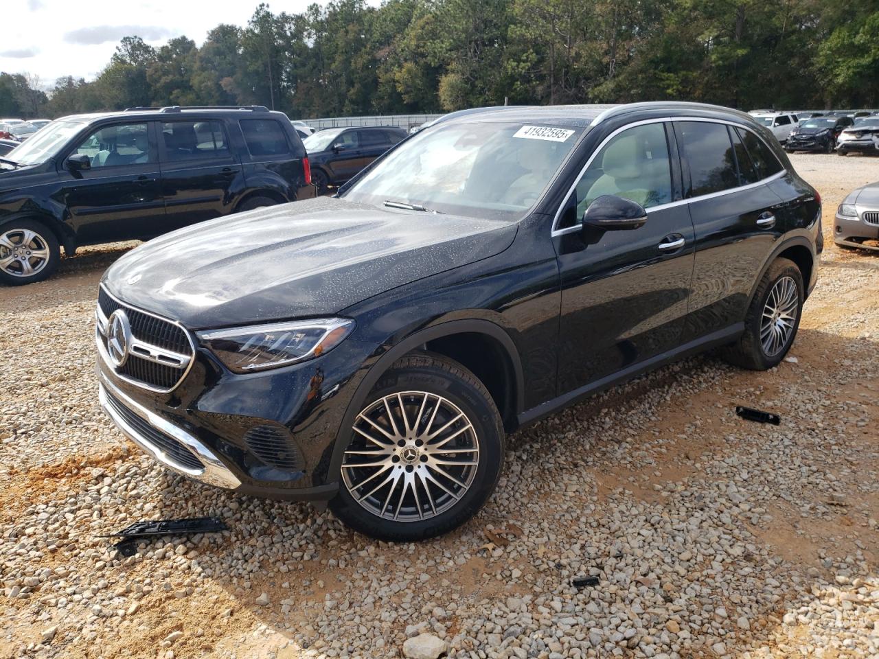 2024 MERCEDES-BENZ GLC