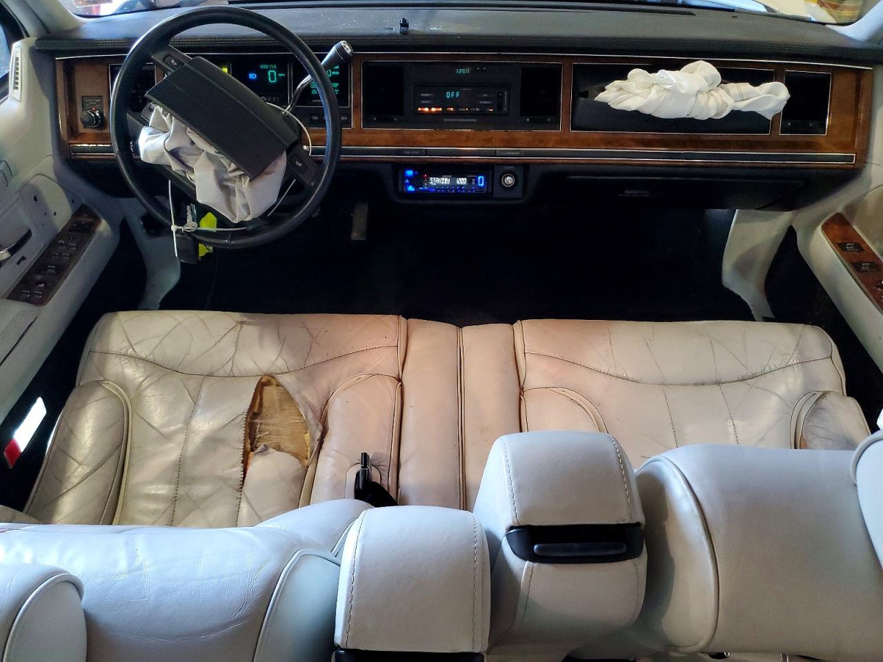 1994 LINCOLN TOWN CAR SIGNATURE photo 15
