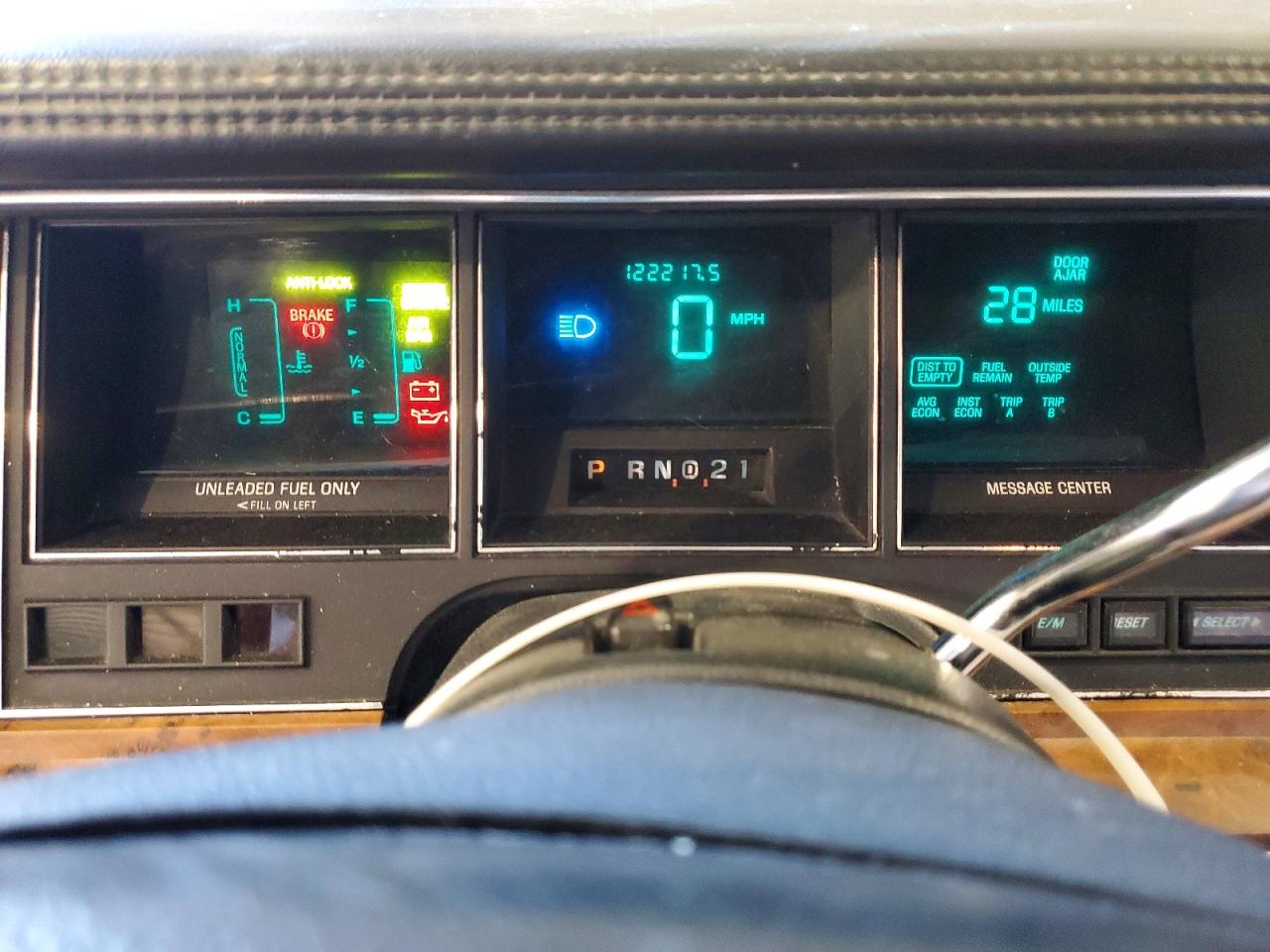 1994 LINCOLN TOWN CAR SIGNATURE photo 17