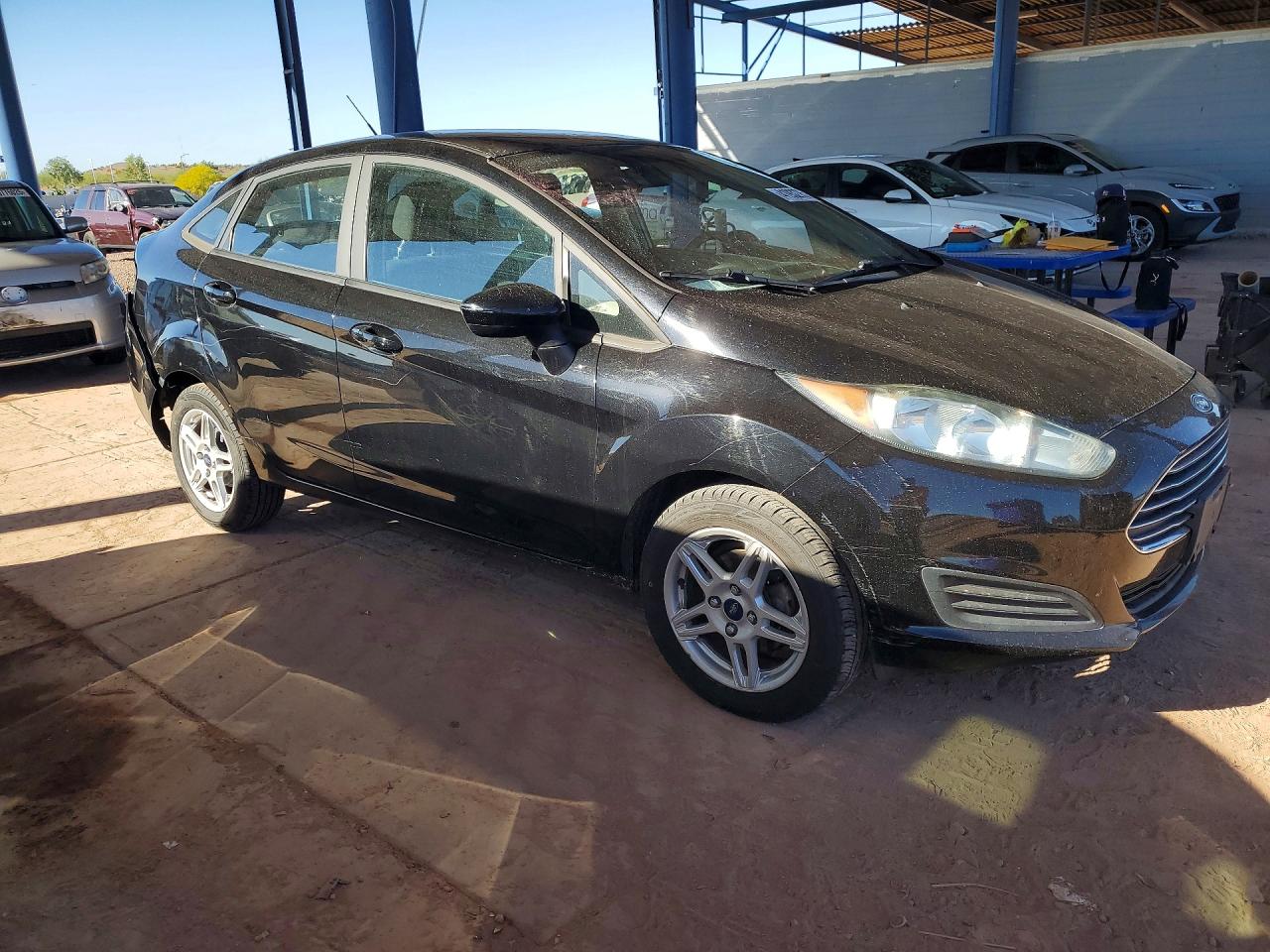 2018 FORD FIESTA SE photo 7
