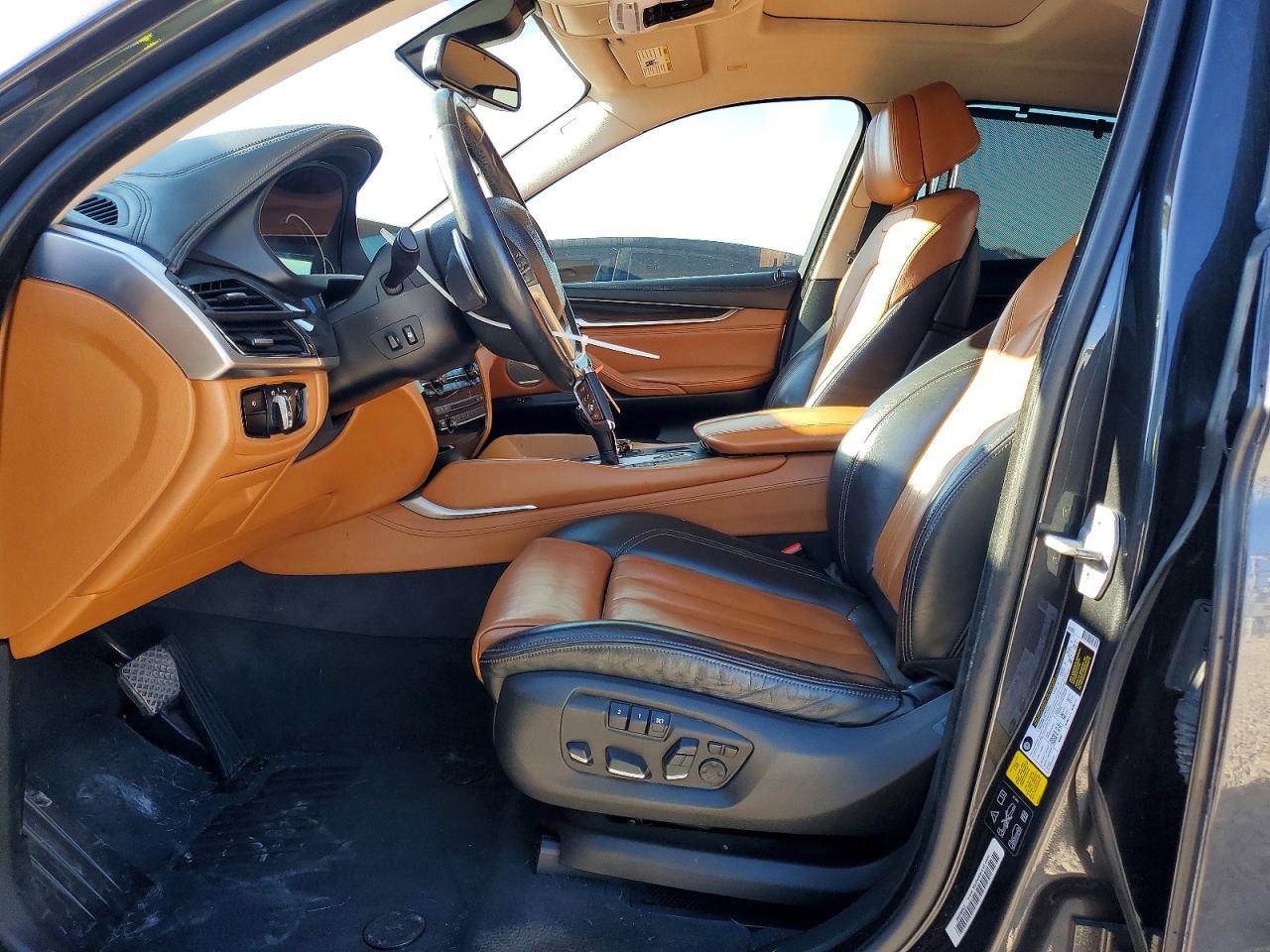 2015 BMW X6 XDRIVE50I photo 19