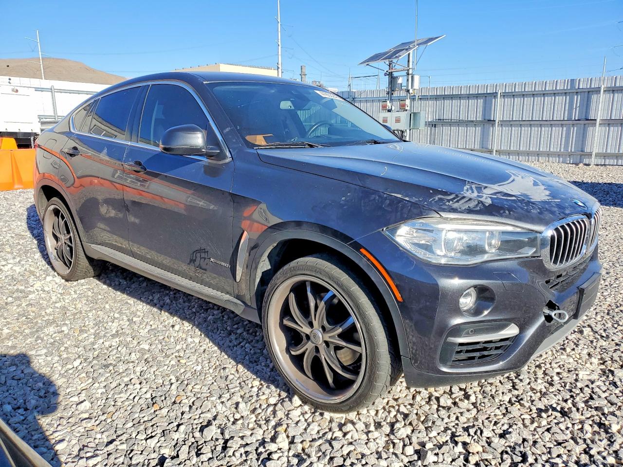 2015 BMW X6 XDRIVE50I photo 10