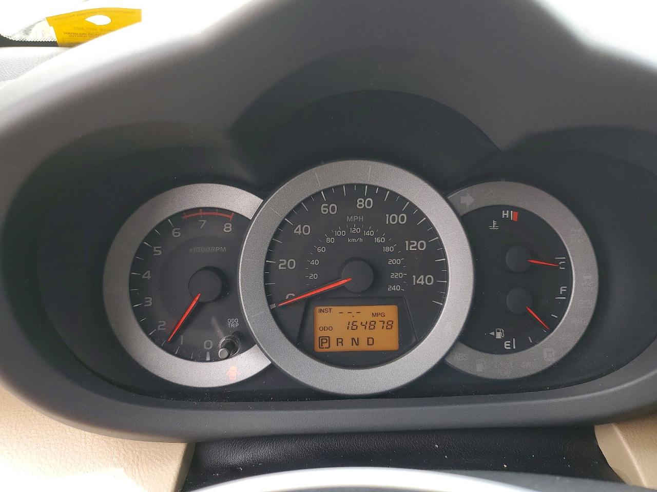 2011 TOYT RAV4 photo 9