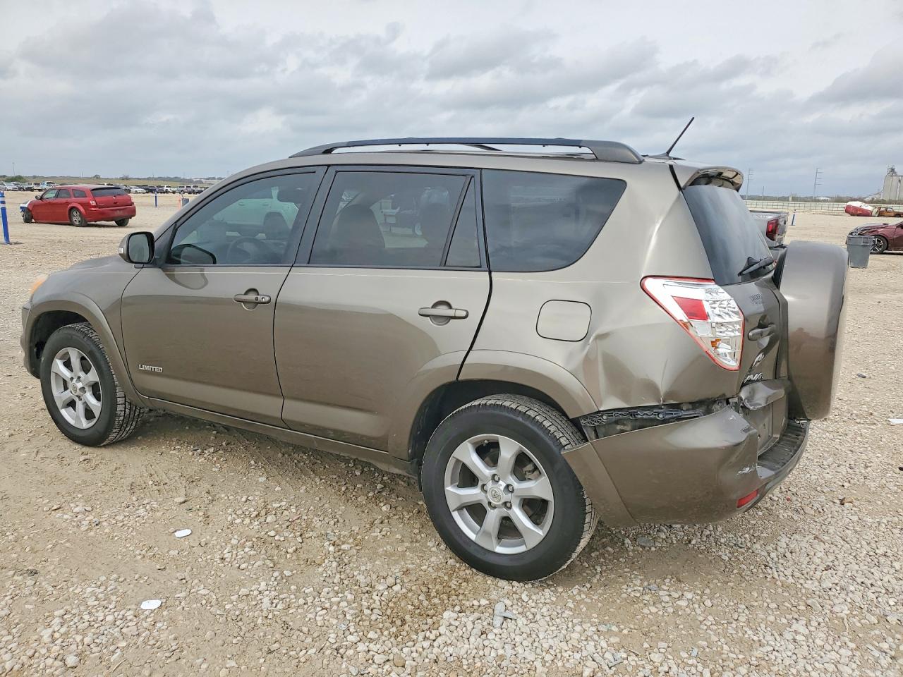 2011 TOYT RAV4 photo 2