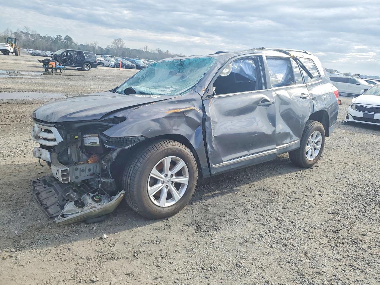 2011 TOYOTA HIGHLANDER