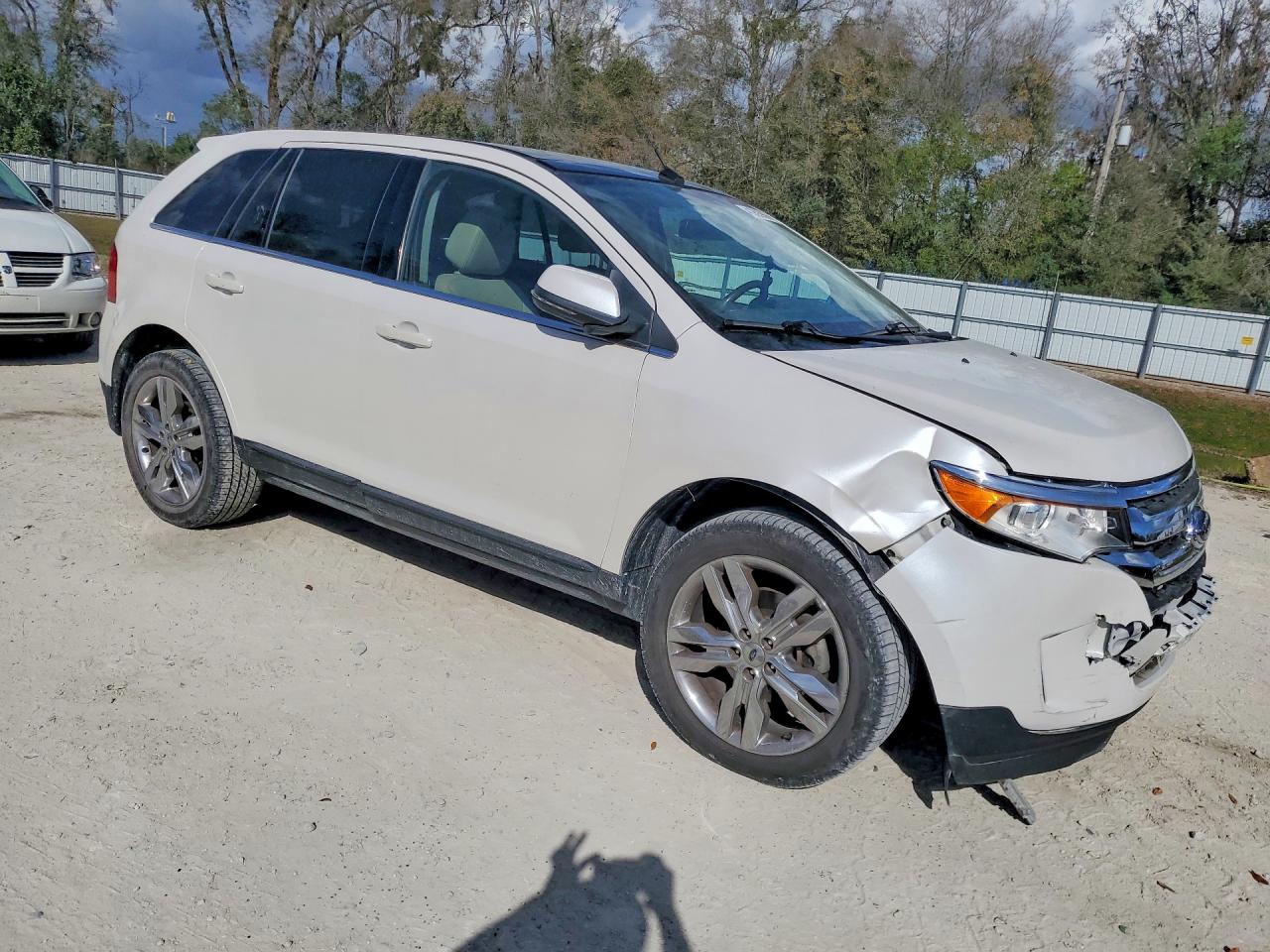 2013 FORD EDGE LIMITED photo 10